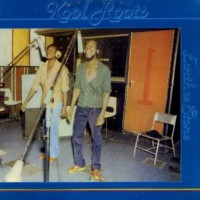 earth-&-stone_kool-roots
